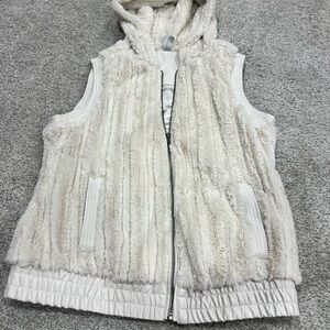 Vanity Cream Furry Hooded Vest